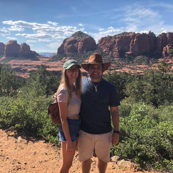 Meet your Posher, Nicole - Picture 1 of 1